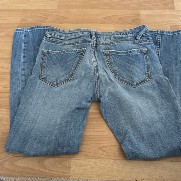 Jeans - Picture 3 of 4